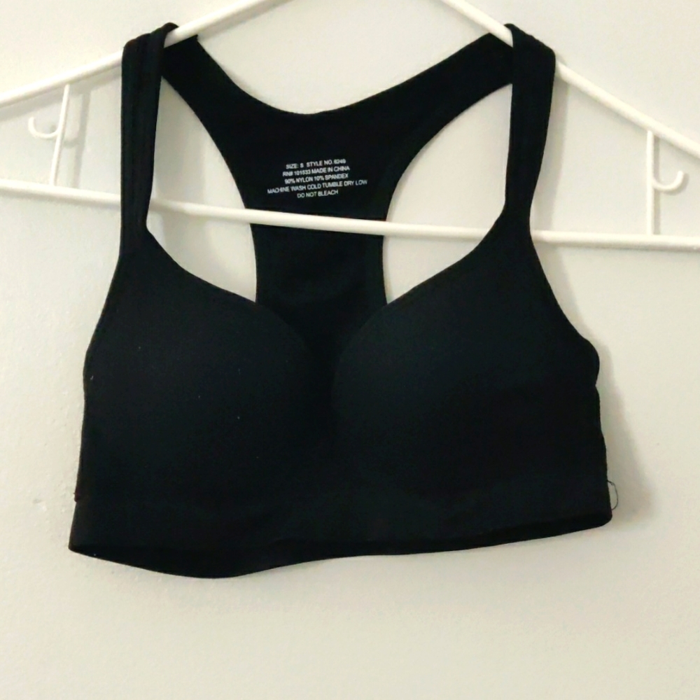 PUSH UP RIBBED BLACK SPORTS BRA SIZE SMALL